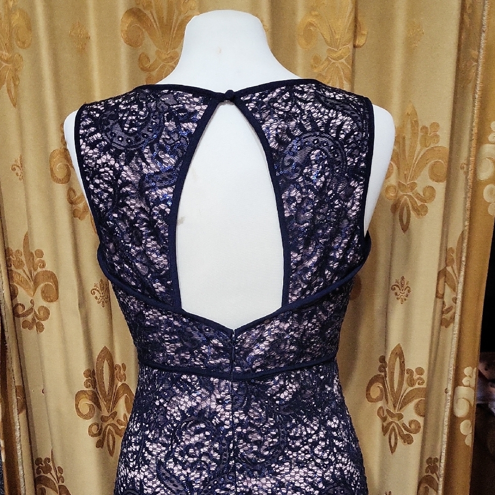 Night Way Collections Navy Lace Gown - Picture 5 of 10